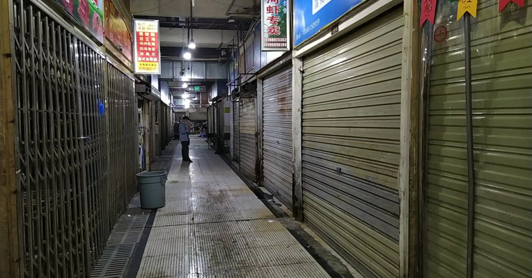 视频｜成都海鲜市场三文鱼绝迹  生意难做的商户下午三点关门歇业