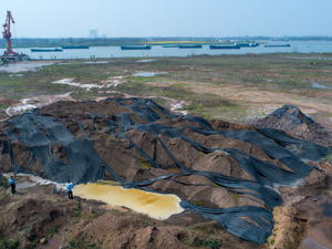 河北一企业倾倒3400余吨强酸废液，生态环境部答每经问：已联合公安部挂牌督办！