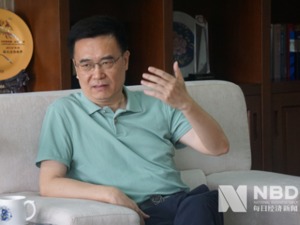 新华文轩董事长何志勇： 振兴四川出版，不是靠一两套好书，而是用一大批好书品牌来支撑