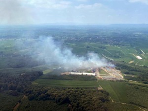 突发！土耳其萨卡里亚烟花厂爆炸已致4人死亡97人受伤，已惊动总统！卫生部长：仍有40多人失踪