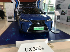 UX 300e单店月销1辆 雷克萨斯与特斯拉的差距有多大？