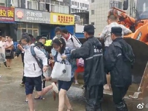 突发！湖北黄梅突发山体滑坡，5户9人被埋，40多名村民已转移