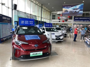 实探“后疫情时代”新能源车市：合资直降5万卖不动，自主销售火热仍有隐忧