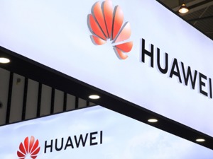 华为回应“英国禁用决定”：很遗憾，华为在英国的未来发展被政治化，此举源于美国贸易政策