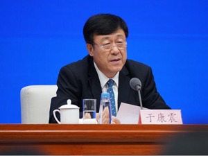 痛下决心！明年起，长江流域重点水域将实行10年禁捕！沿江10万多艘渔船要退捕，近30万渔民需转产！