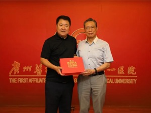 《中国机长》原班人马筹拍《中国医生》，钟南山寄语：希望这部电影能走出国门