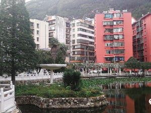 又一个鹤岗？外卖小哥辞职后，花7万元在这里买了套房...
