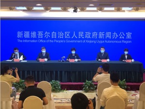 乌鲁木齐社区实行封闭式管理，全面开展核酸检测，10省市医疗队驰援