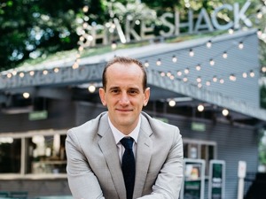 网红汉堡品牌Shake Shack CEO：因防疫成效更看好中国市场，业务扩张不能松懈食品安全