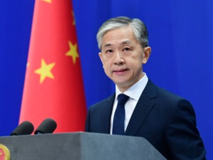 英国外交大臣批评中国新疆实行“强制绝育”，外交部回应：造谣污蔑，一派胡言！