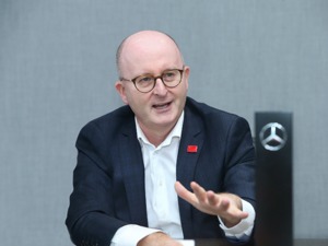 杨铭：奔驰将持续强化产品力，优化客户服务及关怀