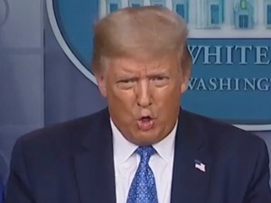 拜登：特朗普是第一个当上美国总统的种族主义者！特朗普：我为美国黑人做的比谁都多，除了林肯