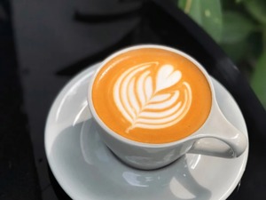 诺，今天的1000杯免单咖啡拿去