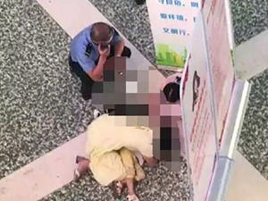 南宁火车站回应“女童坠楼”事件：被一男子从二层平台抛至一楼，警方已介入