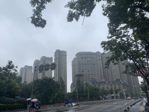 继续坚持房住不炒 中共中央政治局会议为房地产市场再定调