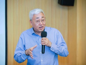专访丨银河证券首席经济学家刘锋：下半年依然需要宽松的金融环境，不必担忧政策转向
