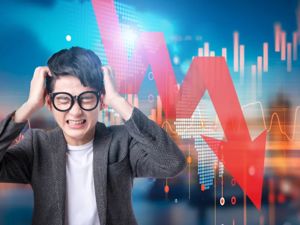 股市大涨，超百家公司逾600位股东扎堆减持，还有高管套现11亿元…