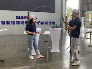 线上卖“挖掘机”：长沙重工业企业的数字化出海