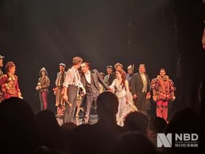演了34年的《歌剧魅影》停演！演艺行业人士：每天睁开眼睛就是支出，没有收入