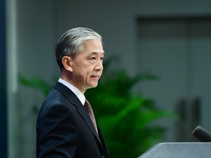 蓬佩奥威胁要清除微信，外交部最新回应！