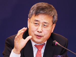 权威访谈丨郭树清：推动金融更好地服务实体经济