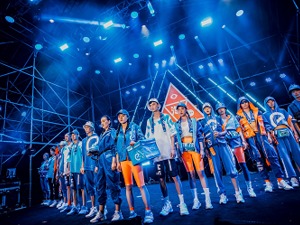 饿了么进军时尚圈！蓝骑士潮服淘宝造物节首秀