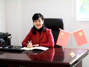 深圳40年•财经40人| 深圳南山外国语学校李彬：深圳各学校办学设施、条件基本做到了均衡化