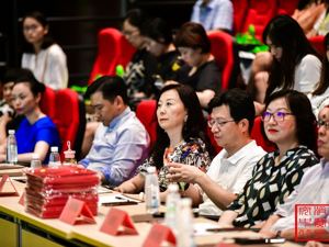 最美时刻遇见你——上海市场美妆产品体验测评活动开幕  欧莱雅、伽蓝、完美日记等企业参与测评