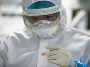 全球3例“二次感染” 病毒学专家：疫苗仍是最佳希望 需研究个人再次感染频率
