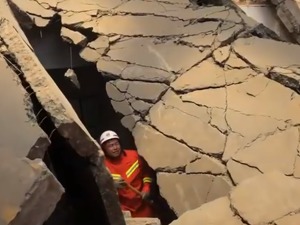 山西临汾饭店坍塌事件跟踪：村民透露涉事房屋情况，应急管理部、住建部已派工作组赶赴现场