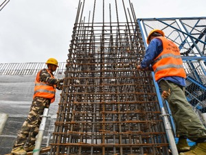 济南一医院新建项目8月15日发生1起高处坠落事故，致2人死亡，官方通报