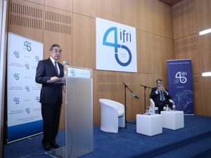 王毅在法国国际关系研究院的演讲：团结合作，开放包容 共同维护人类和平发展的进步潮流