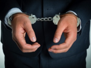 警方通报5岁女童被邻居领走：嫌犯涉嫌强奸被刑拘