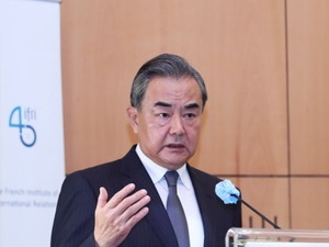 为何中方要就捷克参议院议长访台作出强烈反应？王毅：坚持一个中国原则是中捷关系的政治基础