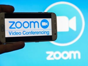 Zoom二季度财报表现亮眼 “社交距离”退去后还有多大上升空间？