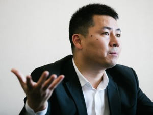 新希望新任总裁张明贵首度发声：地产和养猪有共通之处，带着集团资源倾斜而来