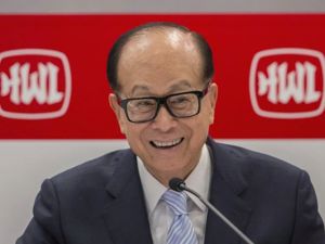 李嘉诚被曝500亿卖掉北京上海房产？长实集团这样回应...