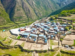 扶贫路上的石油担当
