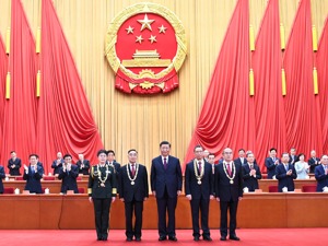 以国之名，向英雄致敬！ 全国抗击新冠肺炎疫情表彰大会在北京隆重举行
