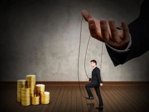 费尽心机操纵股价，这位“大佬”被罚没5亿元，还被A股终身拉黑！