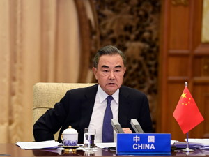 王毅就南海问题陈述三个基本事实