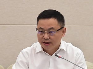 康焰任四川大学华西天府医院院长 ：三次受命出征，为抗击疫情“重症八仙”之一