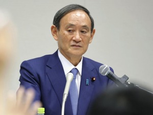 草根政治家菅义伟正式接班安倍 他能创造另一个长期政权吗？