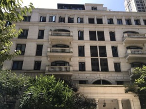 杭州法拍豪宅火爆！一洋房1300万起拍，547轮竞价，2514万成交