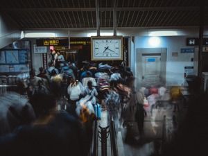 城市“1000公里俱乐部”竞逐赛打响，谁将率先出线？