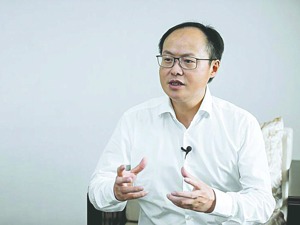 每经专访新乳业董事长席刚：低温奶门槛很高，行业巨头难通吃