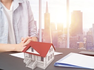 泰禾尚未达成万科入股的先决条件，万科选择“不退不进”