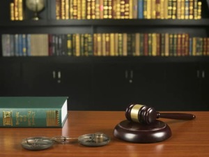 特大操纵期货市场案宣判，这位前董事长获刑5年，还连累公司被罚款3亿
