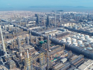 全球石油贸易中心加速向亚太转移 浙江自贸区将深化油气全产业链建设