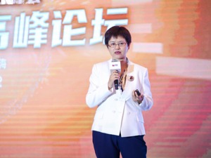 万联证券副总裁崔秀红：聚焦绝对收益，构建差异化核心竞争力